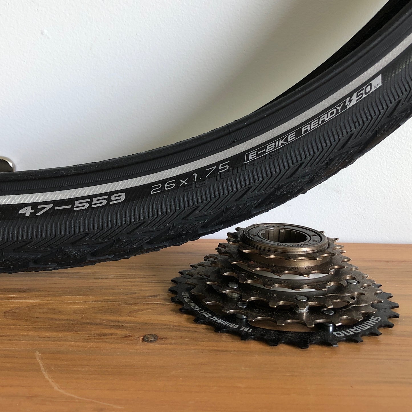 559-Schwalbe Marathon 26 x 1.75 (47-559) with GreenGuard | Black-Reflex | Addix