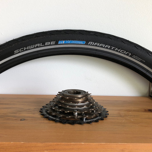 559-Schwalbe Marathon 26 x 1.75 (47-559) with GreenGuard | Black-Reflex | Addix