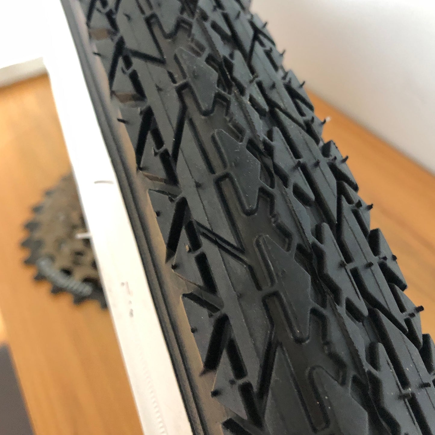 559-ChaoYang - (57-559) 26 x 2.2125") WHITE Wall Tire