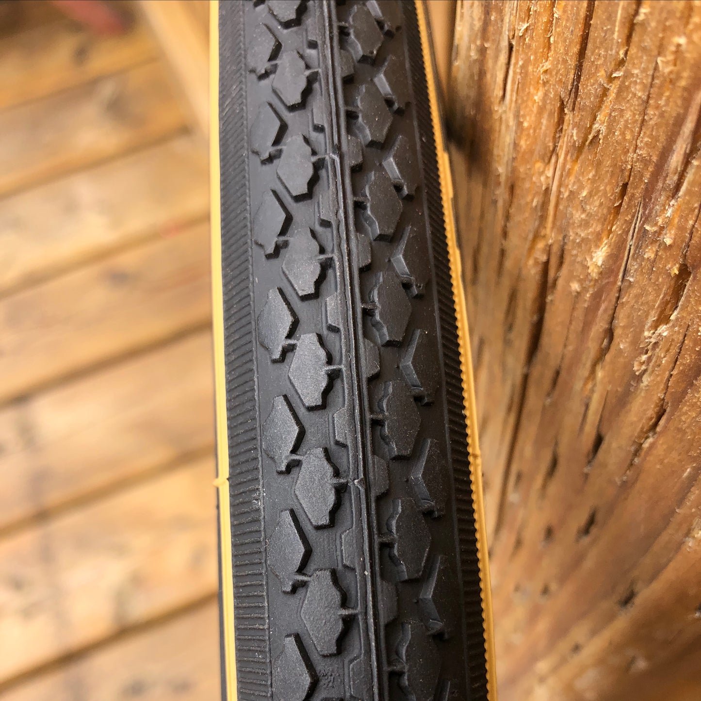 630-Schwalbe (H159) 27 x 1 1/4 (28/32-630) Gum Wall Tire with K-Guard