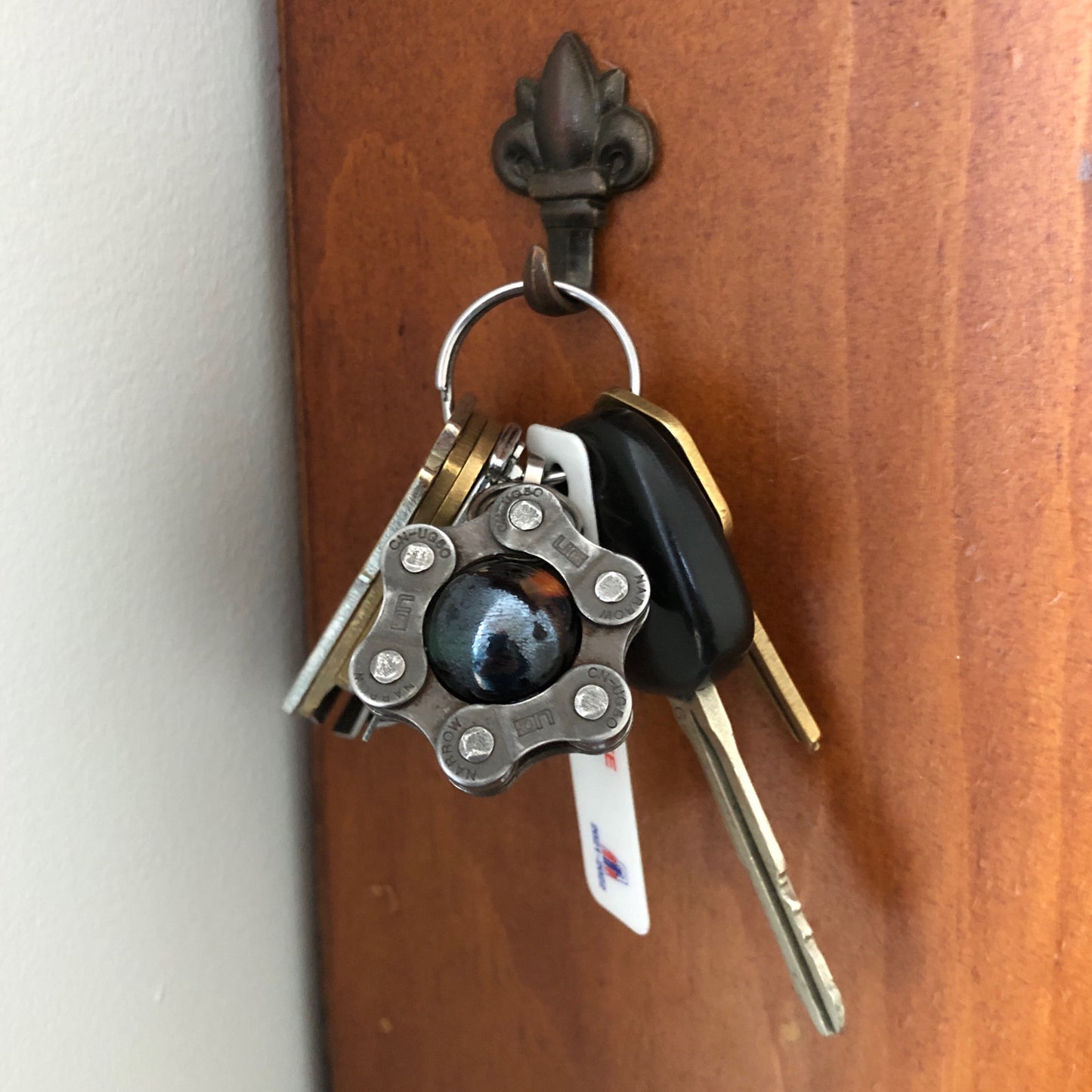 Recycled Bicycle Chain Key Chain: Chrysoprase with Silver Link