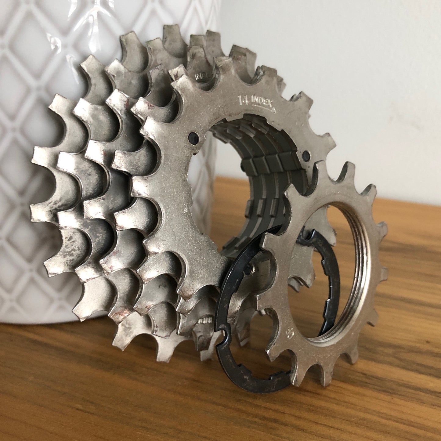 Cassette - Shimano (?) 6 Speed 11-21 Cassette