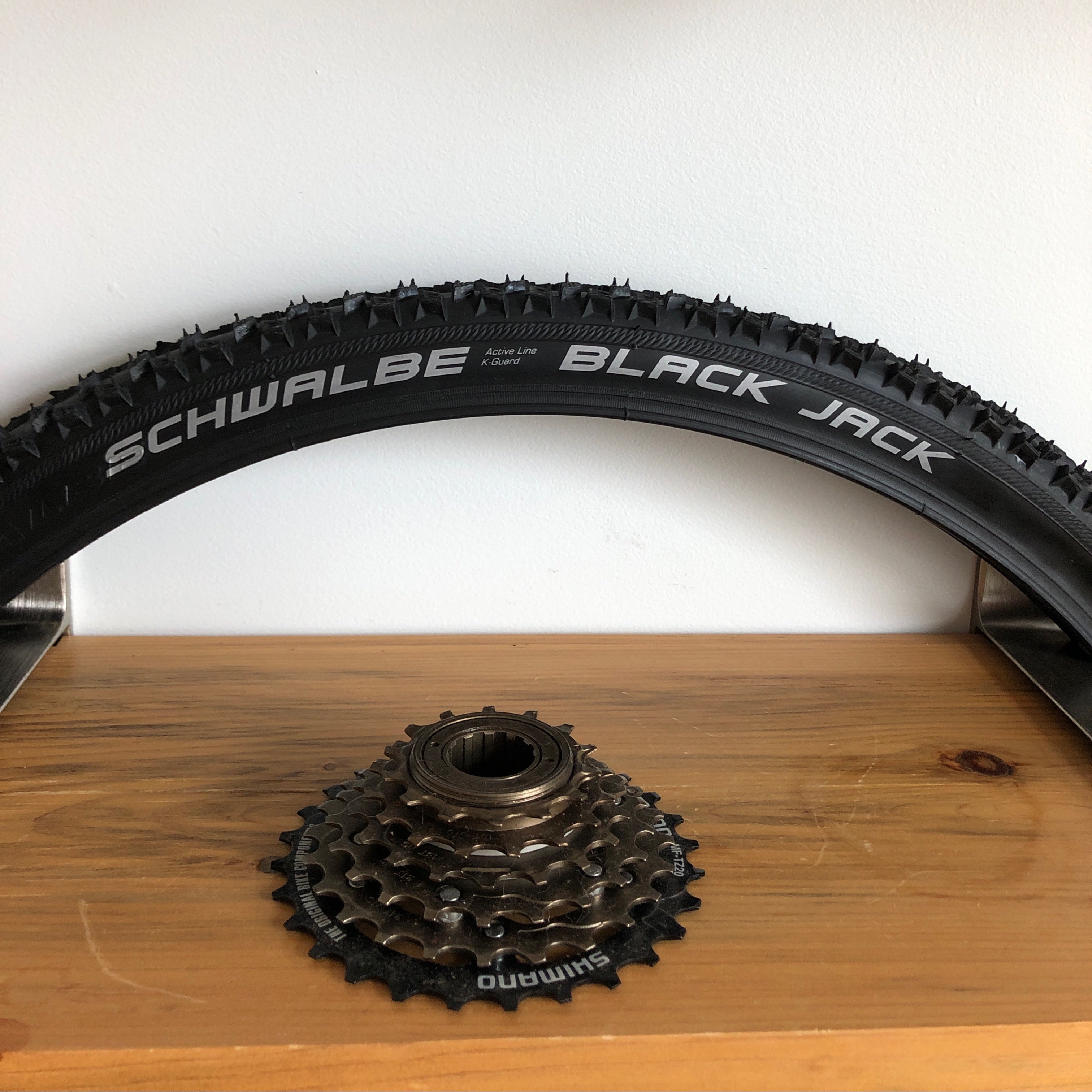 Schwalbe black online