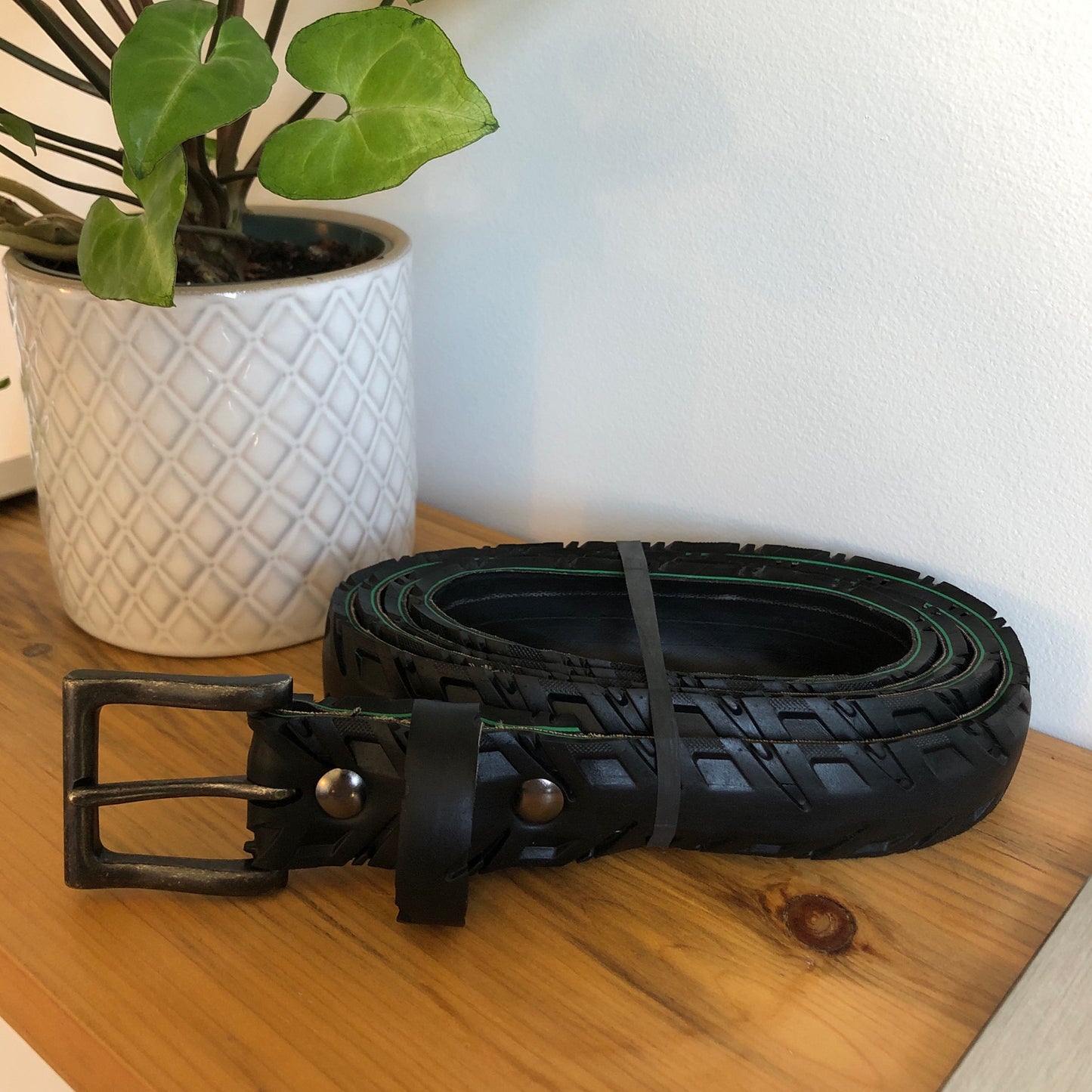 2218 - Recycled Bicycle Tire Belt: Green pin strip